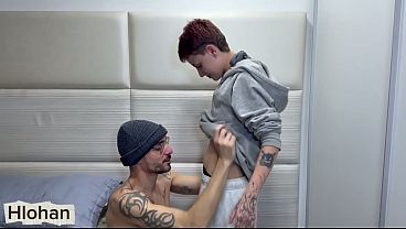 meu amigo me fode gostoso at&eacute_ me encher de porra