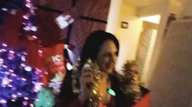 BTS with Leggy Lea Holiday photoshoot