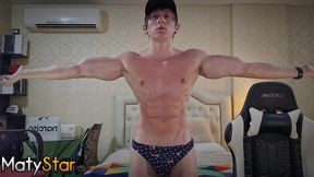 showing off my biceps!