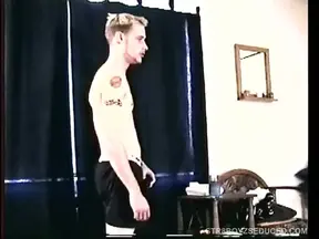 Touch My Cock Str8 Boy Buzz