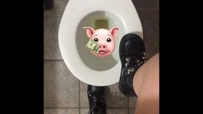 FOOT DOMINATION GOLDEN PISS TOILET MONEY DRAIN
