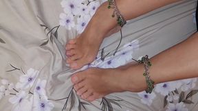 Amateur Blonde Mature Wife Enjoys Foot Worship