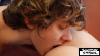 Oral seks, masturbasi, hubungan seks tanpa kondom, menjilat – klip fetish hardcore bertato Elio Pjatteryd, disetubuhi dari belakang