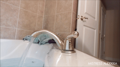 Orgasmic Bathtub Bliss (Uncensored for Pervs)