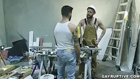 Construction Workers Anal Fucked Threesome With Casey Everett And Brian Bonds