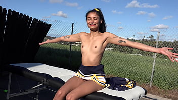 Cheerleader Strips for Toilet Paper