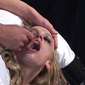 A Higly Porno Flight for a Slutty Whore Looking for Lots of Cock