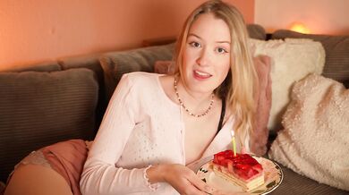 It's Your BIRTHDAY With Your GF ASMR