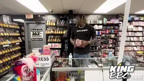 Miami's Popular Video Girl Gives a Blow Job to Her Boyfriend in Reality Store