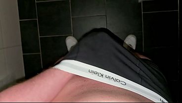 Deutscher Daddy will deinen Saft in seiner Calvin Klein Boxer - PhantomGentX