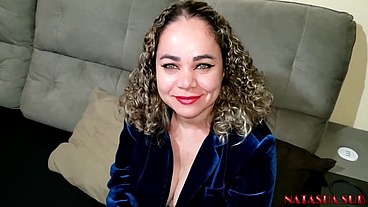Eu ajudando na depilação intima com cera