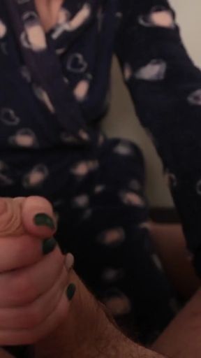 Sucking Cock   Clip 1