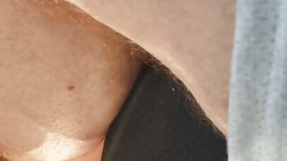 Modne buttede sorte fyre anal smækket udendørs med rodet sæd og handjobs