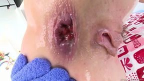 Huge cock expands Lily Labeau's bootyhole to her pleasure