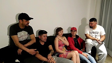 PERLA LOPEZ, NINFOMANIAC PSYCHOLOGIST FUCKING a group of patients in therapy