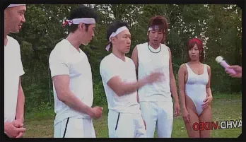 Sara Saijo Outdoor Japanese Group Adventure