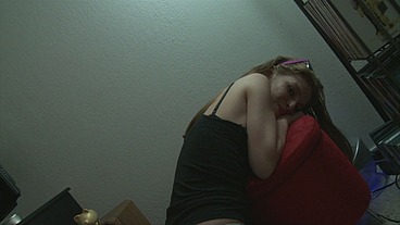 Faye Reagan is just 18 years old but she definitely knows how to get what she wants