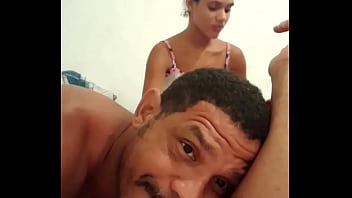 Sexo em fam&iacute_lia  - Leo ogro - Karina Mello