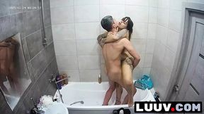 Real life amateur girl gets fucked in the bathroom