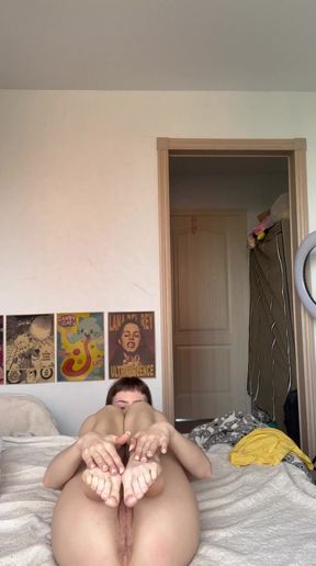 Foot Giantess Slave Training Worship