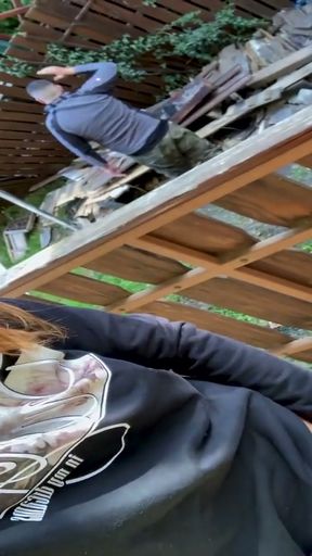 Extreme dare - Masturbate near a stranger   Clip 1