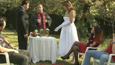 Heated shemale bride puts to work her ready cock just after wedding party