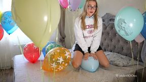 An angry student pops all of her dormmate s helium balloons **4K**
