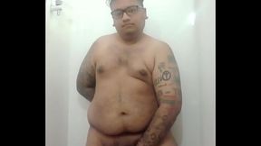 Vaibhav Jerks Off In The Shower