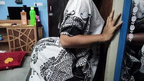 Mallu college teacher hot romantic hard fuck in nighty with boy in teacher&#039;s home