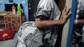 Mallu college teacher hot romantic hard fuck in nighty with boy in teacher&#039;s home