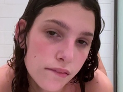 Small tit brunette banged on the floor