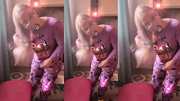 ASMR I am brushing my hair with lollipop listen in headphones