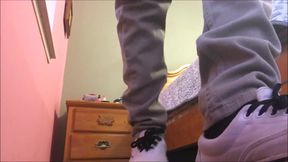 Rear End Style Sagging on the Couch...Again - SexySaggerYo