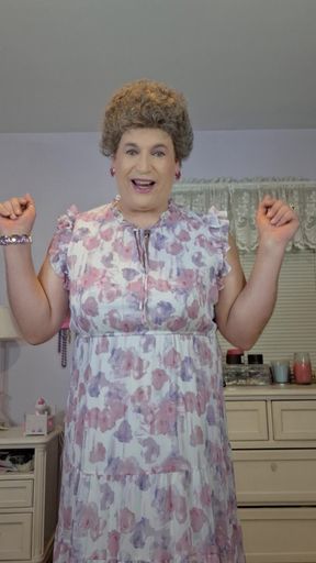 It Feels so Amazing Being a Granny Tranny with a Granny Bush Between My Legs!