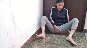 Bhabhi ko ko paise dekar jabar dasti chod diya