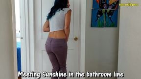 meeting desperate to pee sunshine outside bathroom