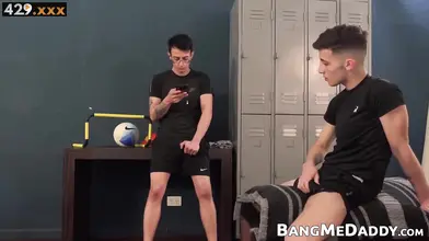 Chubby Guy's Ass Fucked By Hunk & Muscle Stud In Threesome