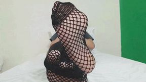 Agatha and Cristal in 19 minutes black nylons soles show