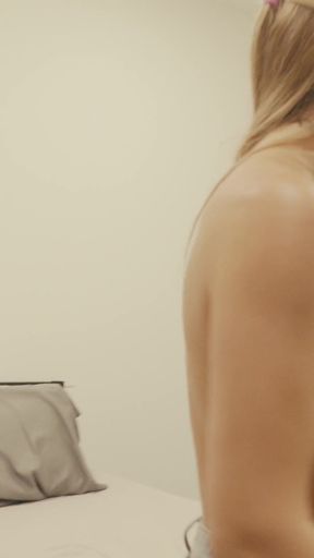 Thrilly's Apartment - Leah Lee