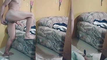 Mi domingo jugando todo el día con mi culo