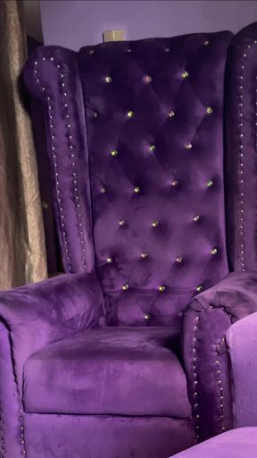 My Straight Friend Has Been Failing in Love with Me