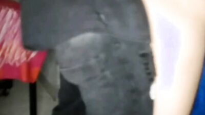 I meet a boy on Halloween and he sticks his big cock in me until he makes me come ????????????????