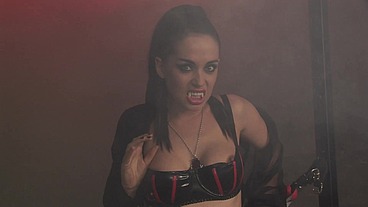 Hot Busty Vampires Anaya And Tammie Share Sizzling Lesbian Toy Fuck