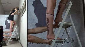 hand trampling on the stairs (fullbody)