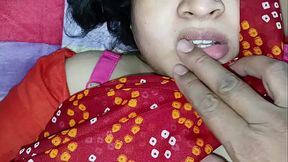 मालिश करते करते बेटा की नियत बदली और उसने मुझे चोद दिया