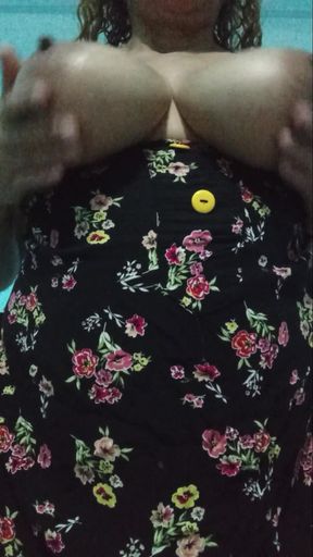 Sexy Stepmom Big Breasts Sensual and Hot