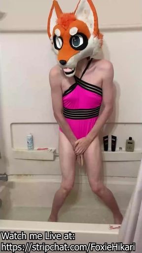 Cute Femboy Foxxo Pissing Forever