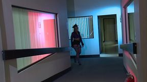 Sarah Vandella Does Hunter Bryce'_s Bidding In This Ffm Bdsm Threesome