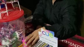 Satisfied customer leaves my tienda with a creampie