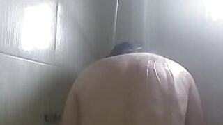 Amatör Asyalı eşcinsel fahişelerin ev yapımı solo kız videosu, arkadan ilişkiye giriyor.